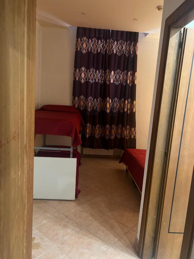 Terminal Guest House 24 ローマ エクステリア 写真
